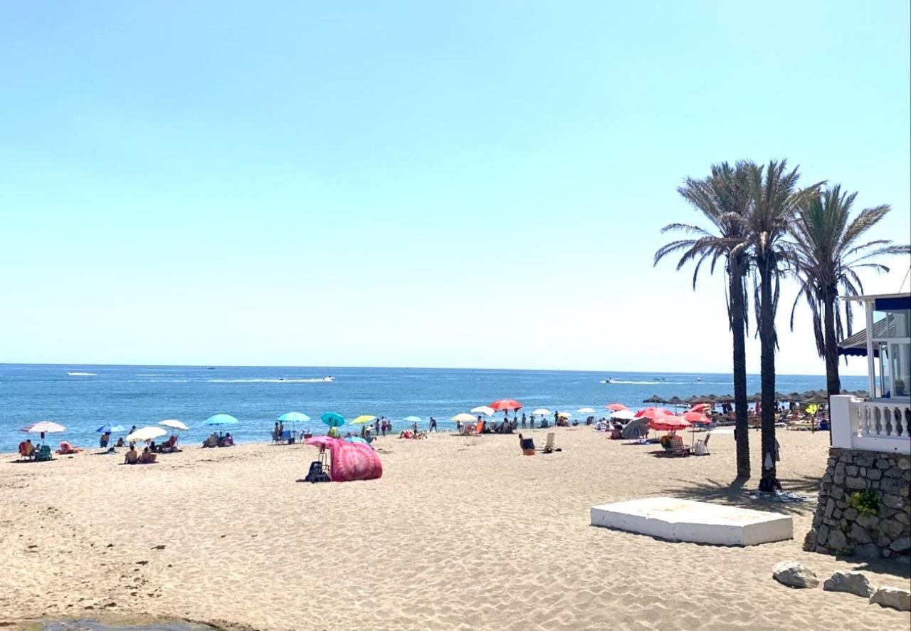 Precioso Estudio Frente Al Mar Con Piscina Benalmádena Exterior photo