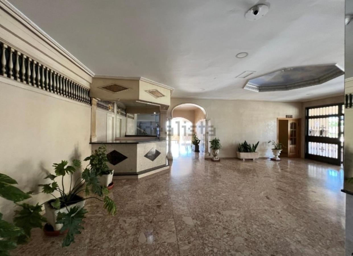 Precioso Estudio Frente Al Mar Con Piscina Benalmádena Exterior photo